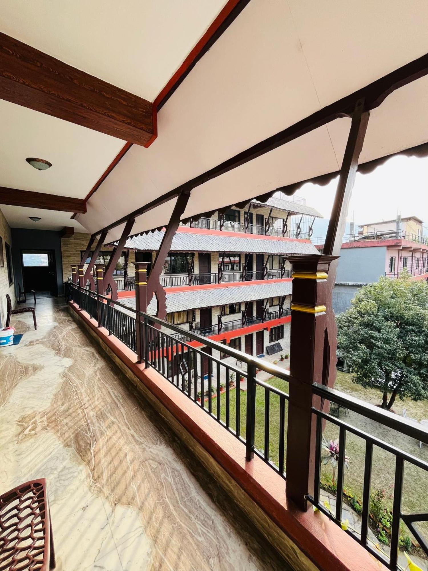Butterfly Lodge Похара Екстериор снимка